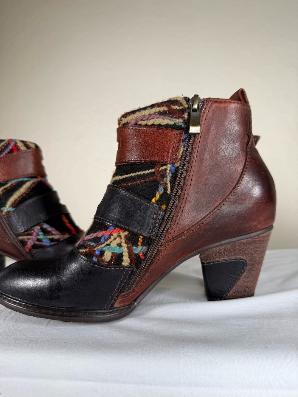L'Artiste Spring Step Redding Colorful Embroidered Heeled Ankle Boots Booties 37 - Picture 10 of 16